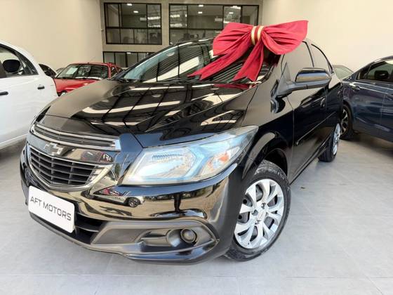 CHEVROLET ONIX 1.4 MPFI LT 8V FLEX 4P MANUAL CHEVROLET ONIX 1.4 MPFI LT 8V FLEX 4P MANUAL